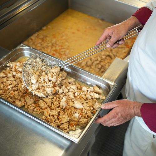 Restauration scolaire - Loué Professionnel - Cuisine cantine